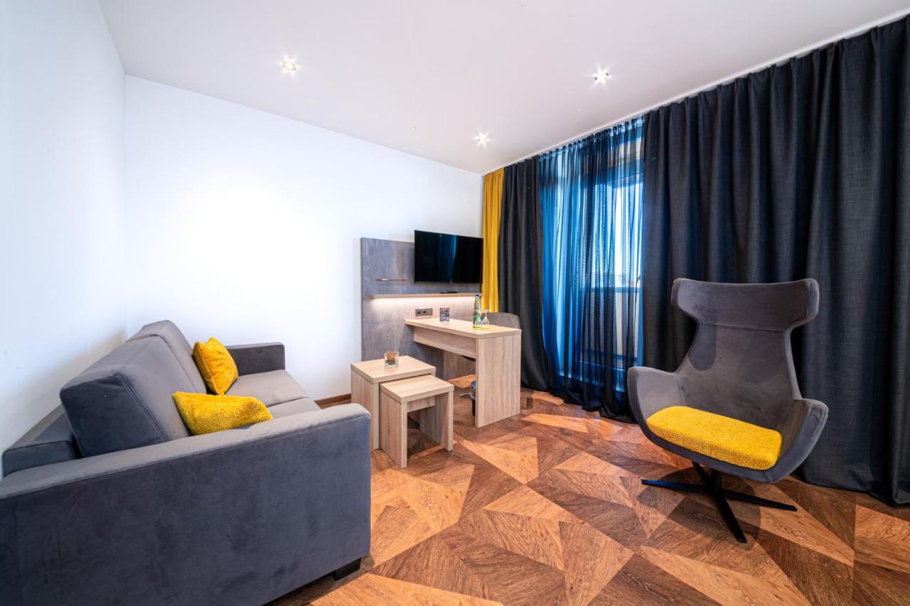 Arotel Best Living Nuernberg Екстер'єр фото