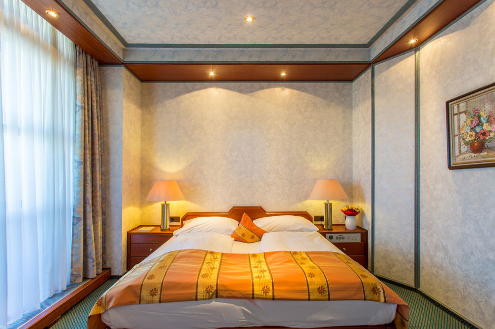 Arotel Best Living Nuernberg Екстер'єр фото