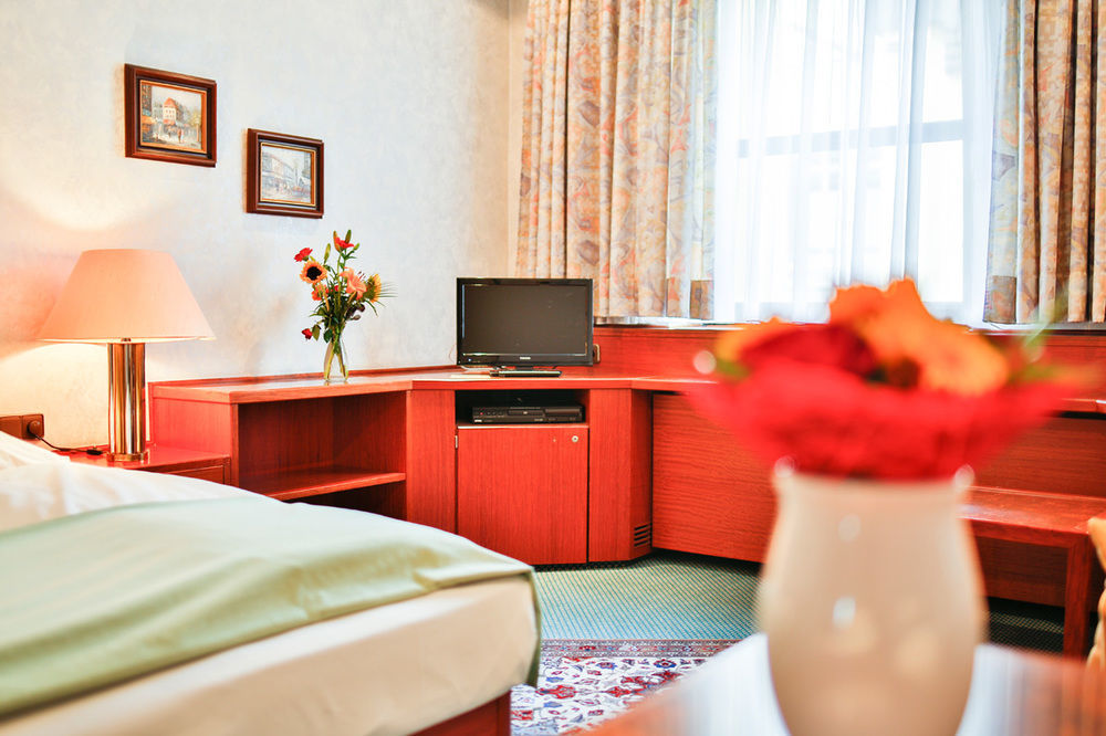 Arotel Best Living Nuernberg Екстер'єр фото