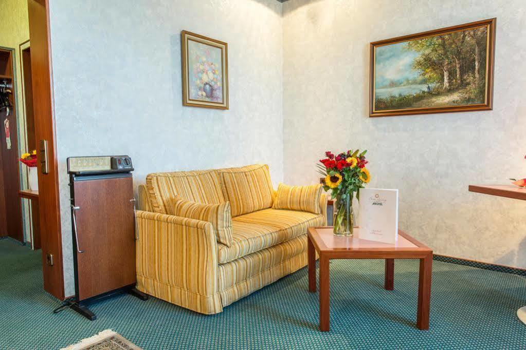 Arotel Best Living Nuernberg Екстер'єр фото