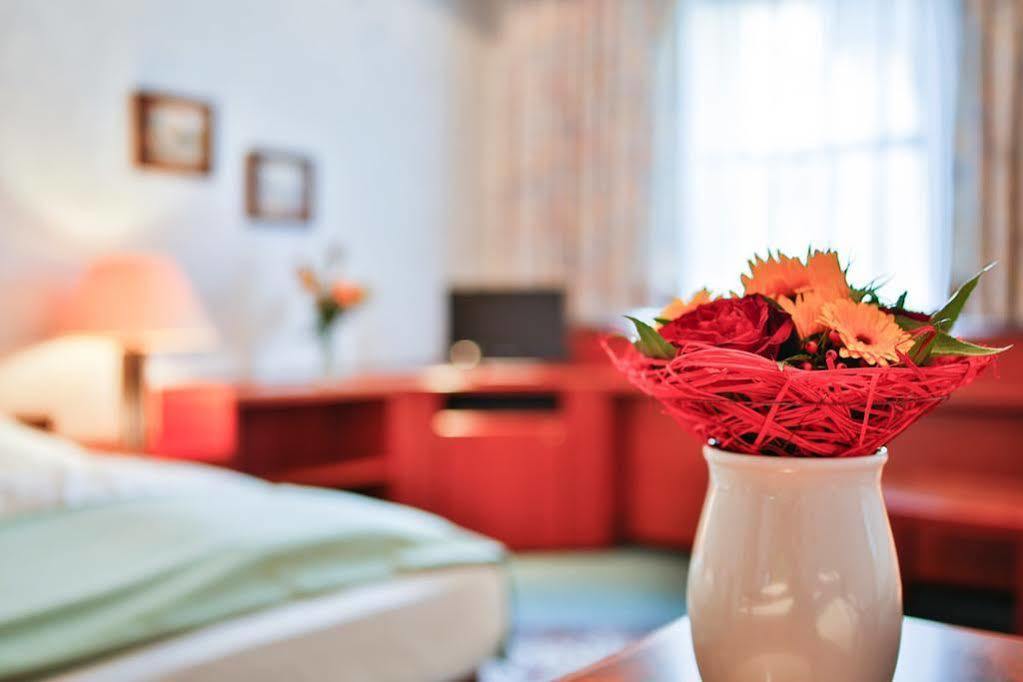 Arotel Best Living Nuernberg Екстер'єр фото